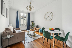 BnBNook - Lovely 1BR Near Eiffel & Champ de Mars